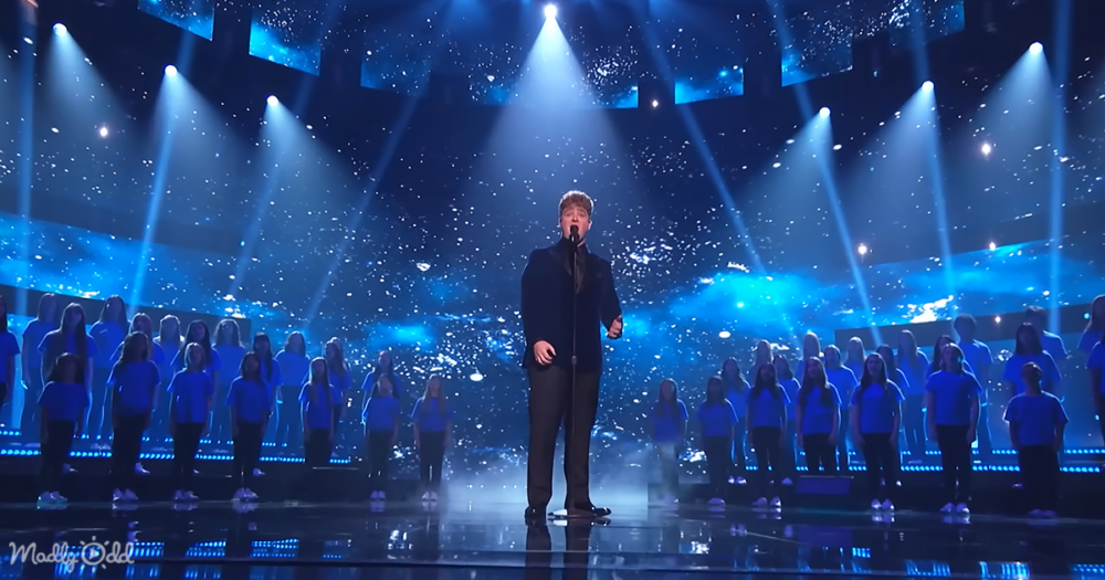 Kids Choir & Tom Ball