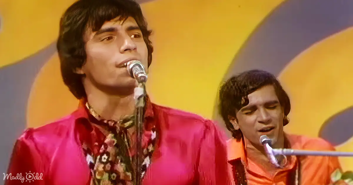Flashback to The Young Rascals’ 1967 Iconic “A Girl Like You”