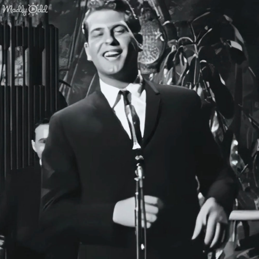 The Dovells performing 'Bristol Stomp' in 1961 video