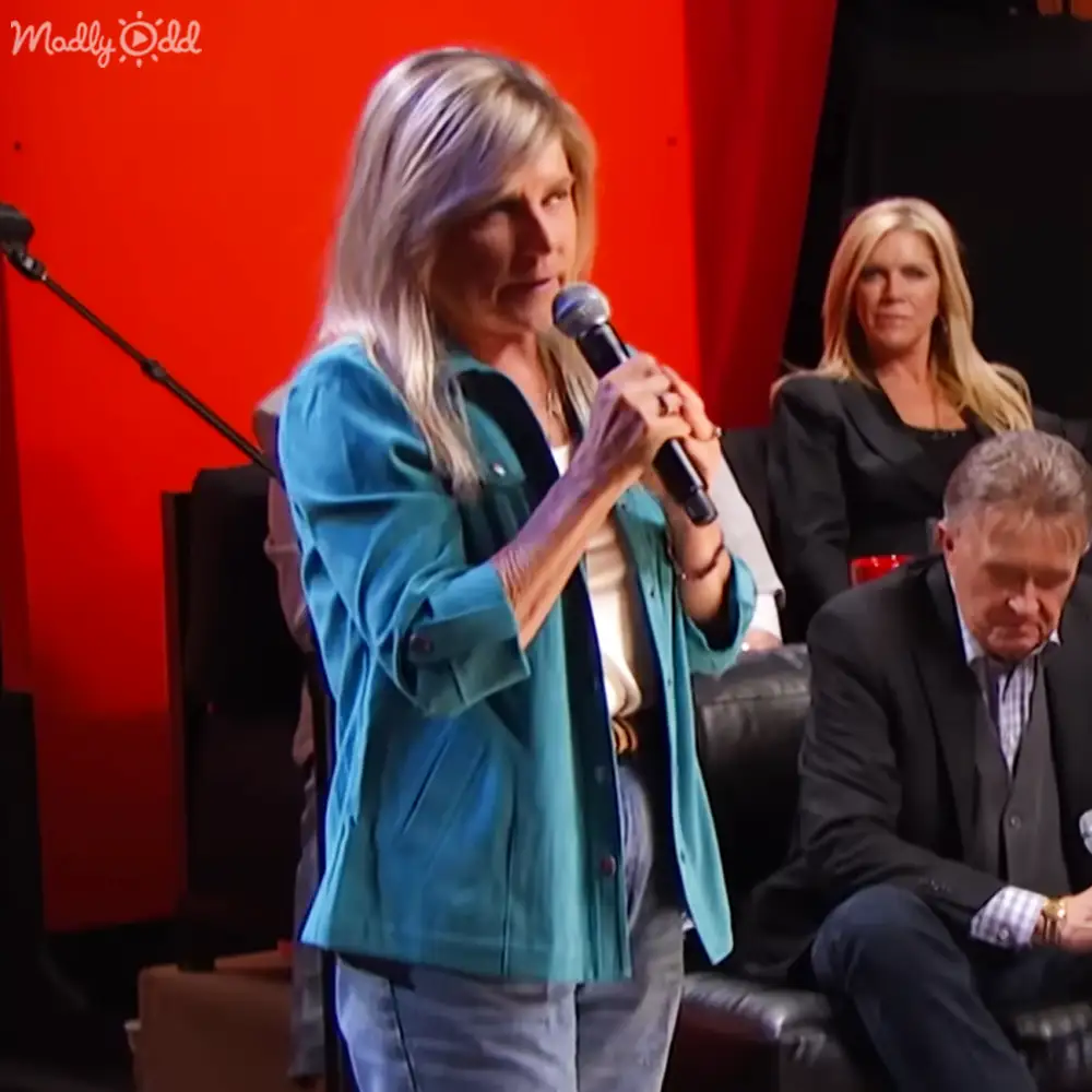 Jett Williams performs Hank Williams songs