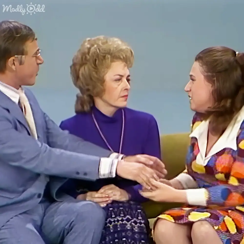 Carol Burnett wedding skit laughter