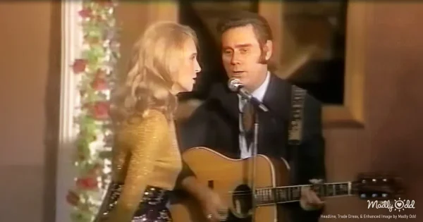 George Jones and Tammy Wynette performing on stage in 1972